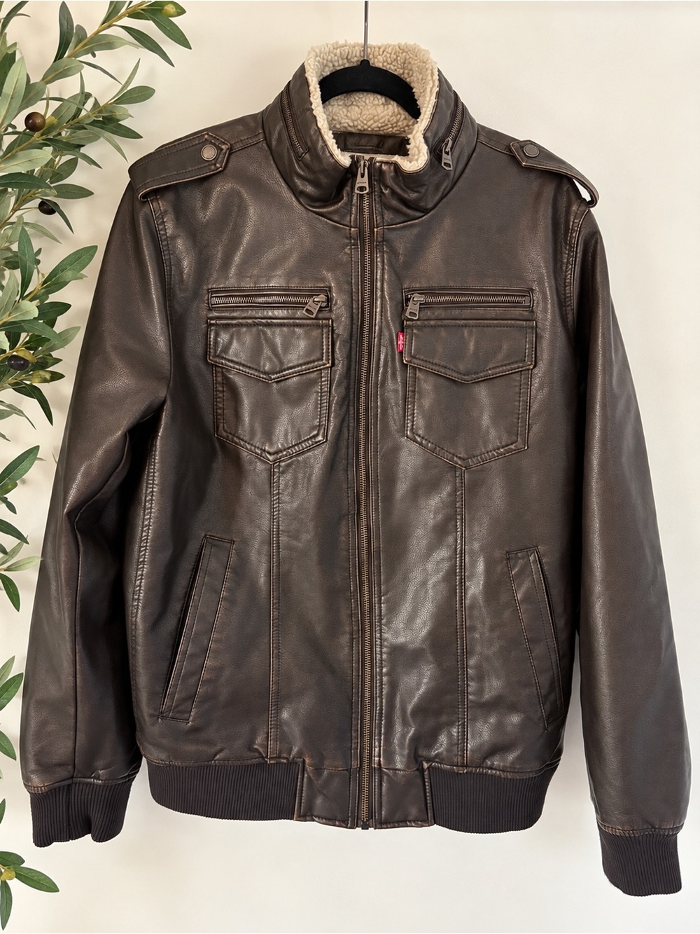 Levi’s Men’s Brown Faux Leather Sherpa Lined Bomber Jacket M